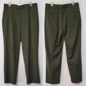 Dockers Men's Relaxed Fit Dress Pants 34/32